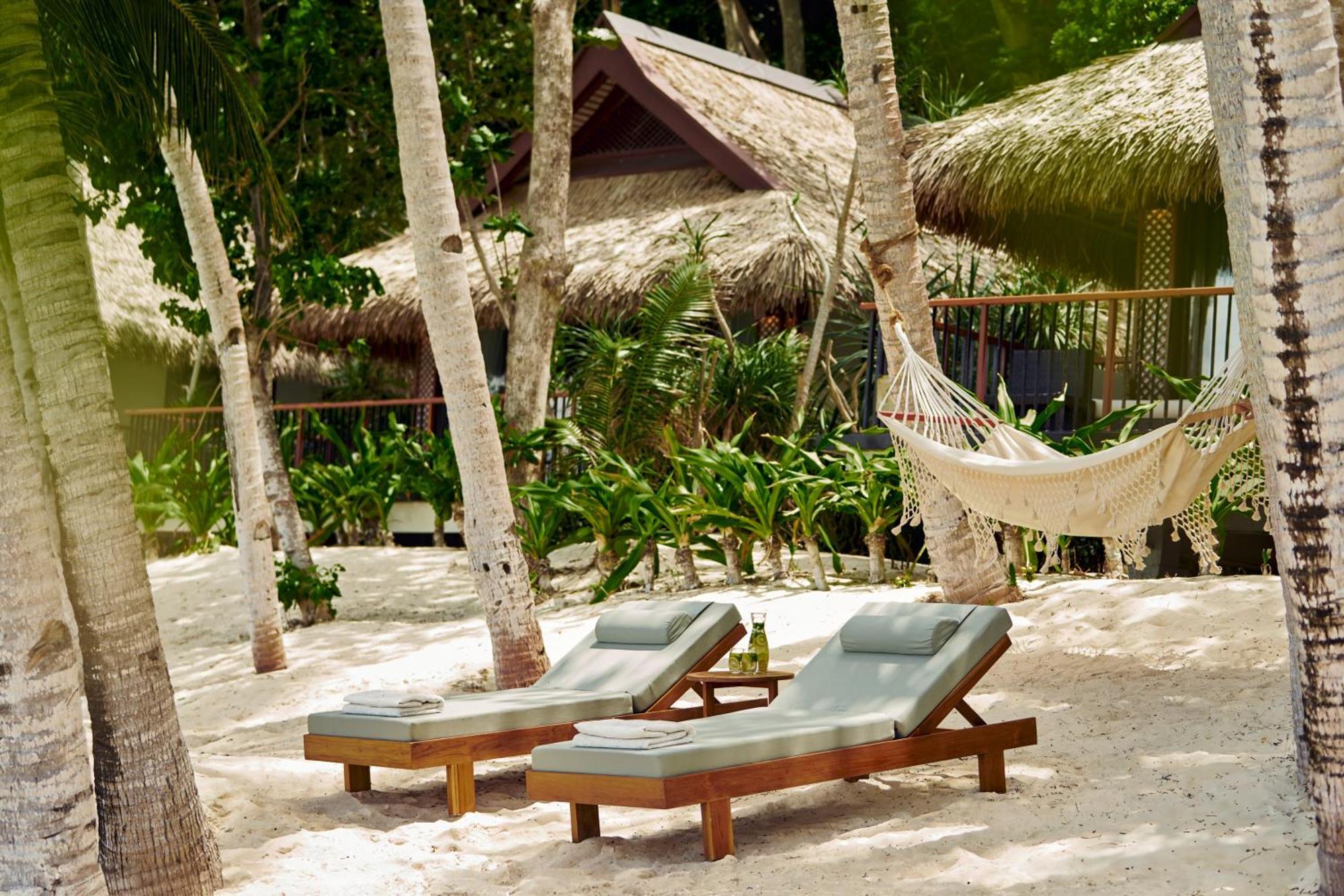 1 King Bed Beach Villa, Ocean View